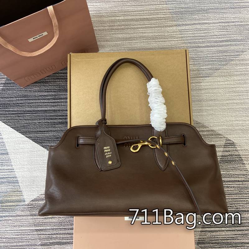 精品A貨Gucci 5BG310 包包一出廠即封膜保護。 Gucci Padlock鎖頭包A貨-711高仿包包,A貨包包