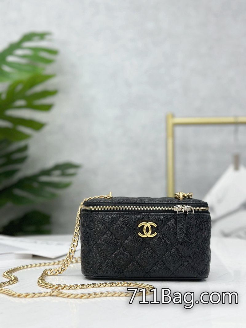 精品Chanel AS3204 愛心調節扣口紅盒子包Chanel 鏡子化妝包高仿版容量超實用 Chanel仿品有質感嗎?7*9.*8 /3204-711高仿包包,A貨包包