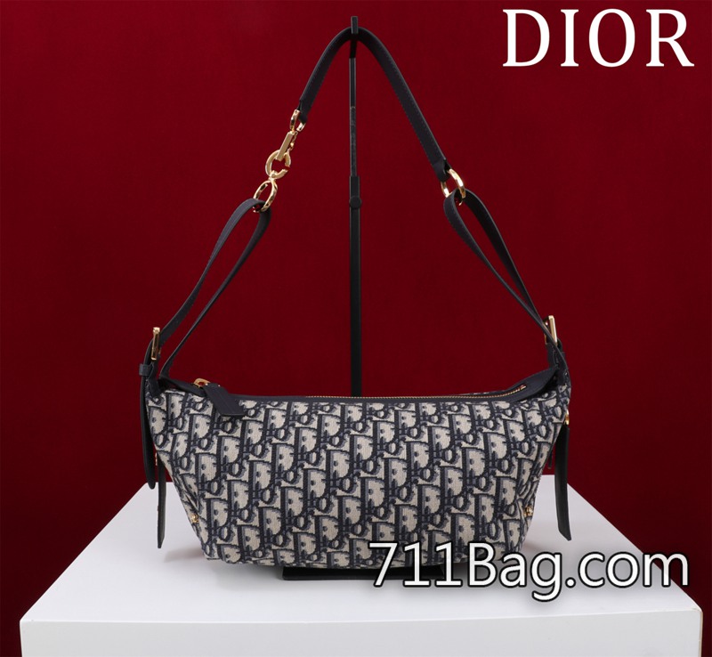 高仿Dior 型號:241655小老花佈尺寸:25*14*14cmD-Journey 手袋是本季新品 原版開模尺寸精準 Dior明星同款仿品-711高仿包包,A貨包包